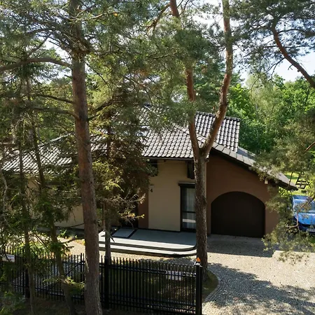 Pine House By Sea Willa