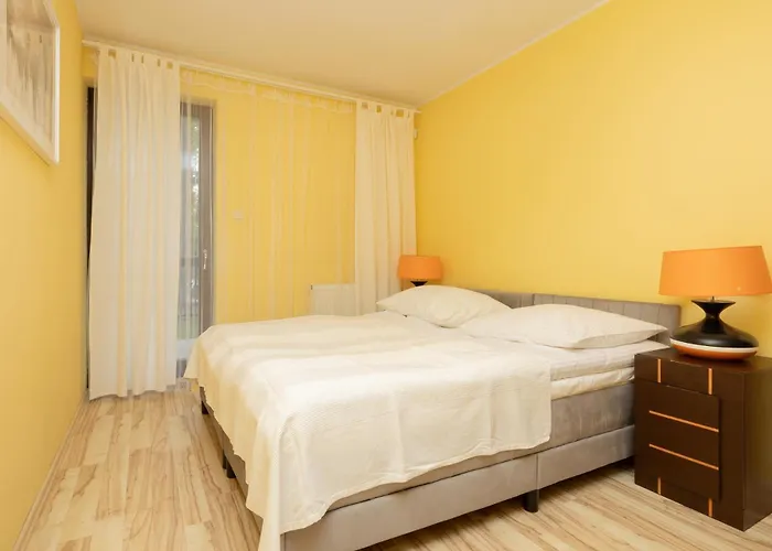 Villa Pine House By Sea