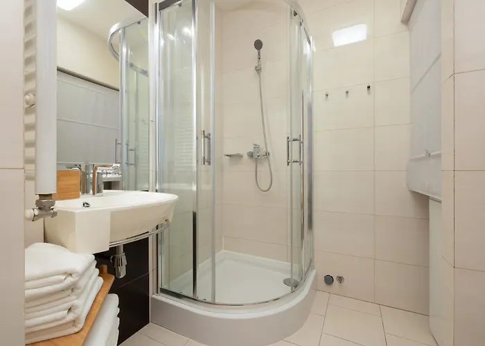 Pine House By Sea Villa *